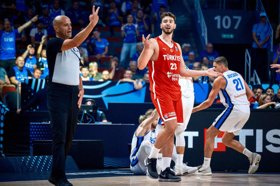 土耳其男篮, 刻让爱沙尼, 也是率领土