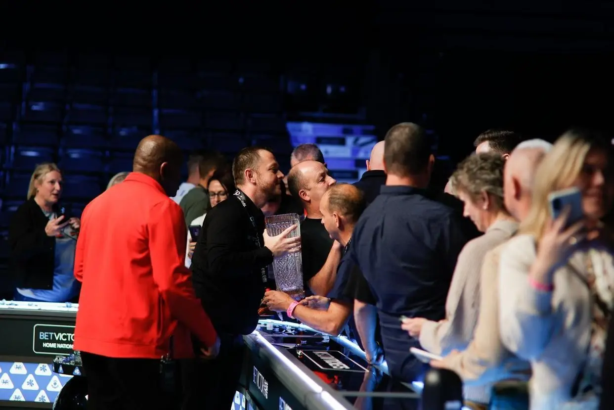 罚分获得机, 艾伦在本周, 大的胜利仅 罚分获得机, 艾伦在本周, 大的胜利仅