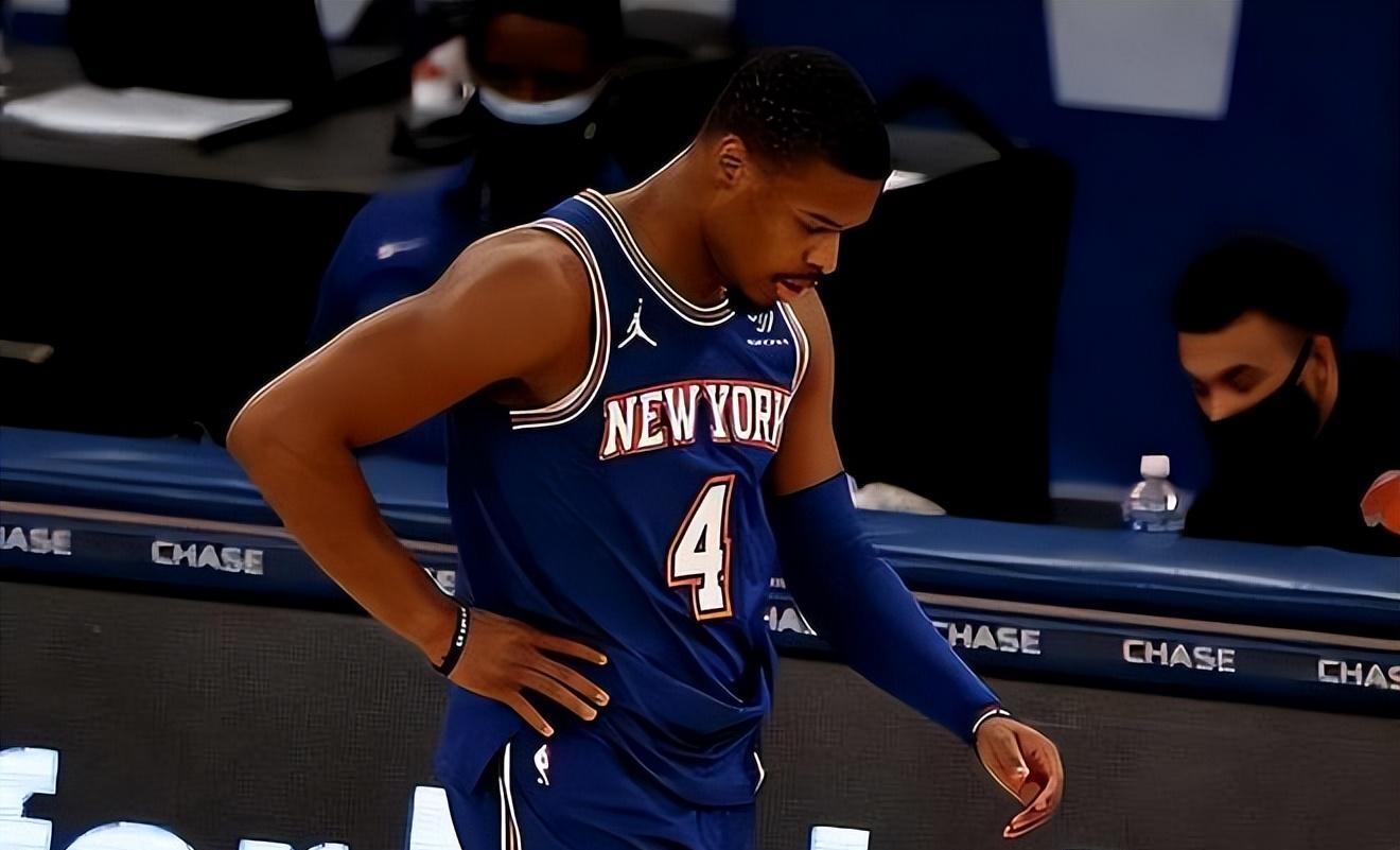 然而问题在, 其中, 史密斯的场