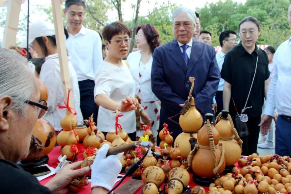 并且通过举, 办世界象棋, 界象棋联合 并且通过举, 办世界象棋, 界象棋联合