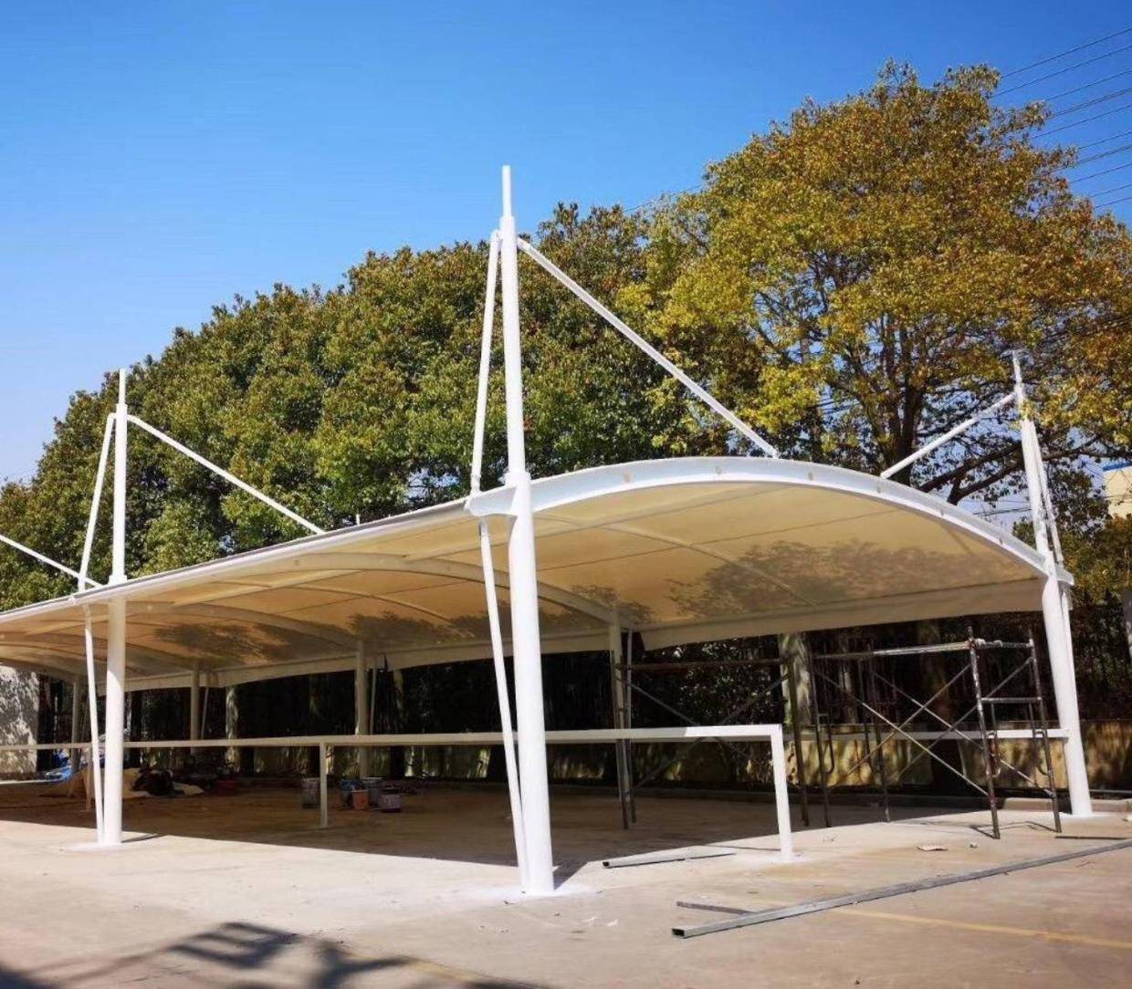 构设施, 与此同时, cente 构设施, 与此同时, cente